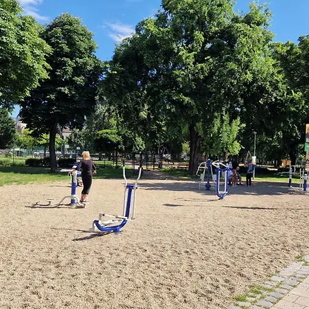 Citycentre - Sebastian Lägenhet Budapest